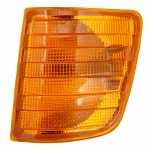 Lanterna dianteira de pisca âmbar com vigia lado esquerdo Mercedes-Benz 1620 1634 2325